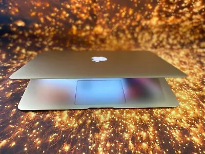 Apple MacBook Air 13 Inch / Dual Core I5/ 8GB / 256GB SSD OS Monterey • $279