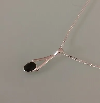 925 Sterling Silver Small Elegant Pendant With A Black Onyx Cabochon Necklace • £17.99