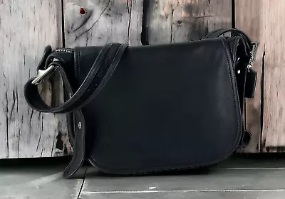 Vtg Coach 9951 Patricia Legacy Handbag Black Leather Crossbody Flab Saddle Bag • $89.10