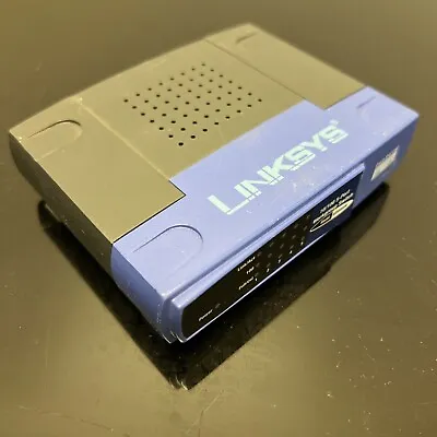 Linksys EZXS55W Fast 5-Port Fast Ethernet Switch 3424V 2.R1-No Power Adapter • $4.46