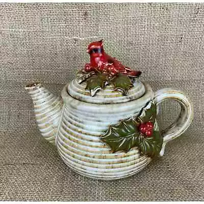 Ceramic Cardinal And Holly 4 Cup Teapot • $29.99