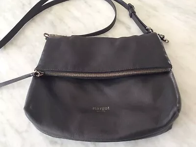 Margot Womens Crossbody Black Leather Bag Full Zip Tote Purse • $21