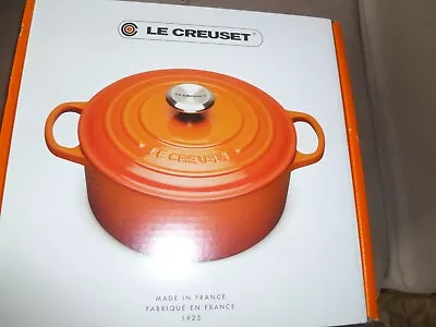 28cm Le Creuset Signature Cast Iron Casserole Pot 6.7L   BRAND NEW  (DERBY) • £235