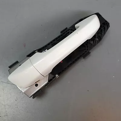 $59.50 • Buy VW Golf R MK6 Front Right Side Drivers Exterior Door Handle Candy White B4B4