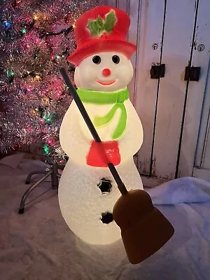 Vintage Blow Mold Dimpled Snowman With Broom Lighted Union New Old Stock 22” • $49.99