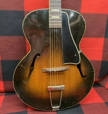 Late '40s Gibson L-50 F-Hole • $2400