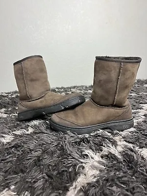 Ugg Australia Boots Chocolate Brown Suede Women’s Size 9 • $34.99
