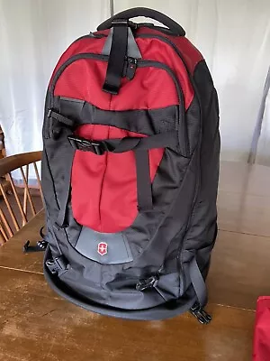 Victorinox Swiss Army E-motion 360 Black & Red 22  Wheeled Backpack Luggage Nice • $149.99