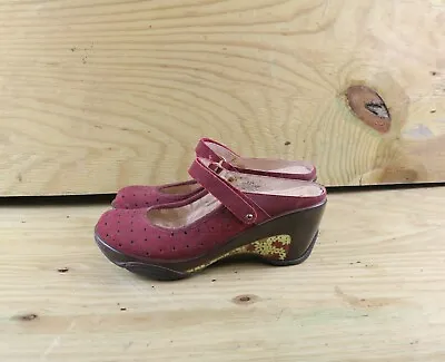 J-41 Womens Clogs Sz 10 Adventure On Jasper Red Wedge Mary Jane Mules Comfort • $39.99