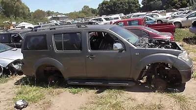 Wrecking 2005 NISSAN PATHFINDER • $35