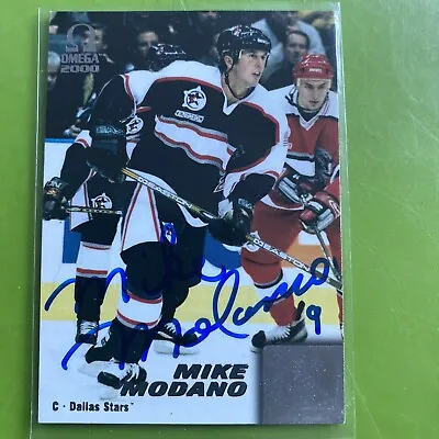 Mike Modano Dallas  Stars Autographed  2000 Pacific Omega Card • $12.99