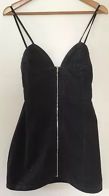 $15 • Buy Tigerlily - Ladies Size 6 - Dress -