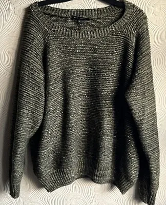 Ladies Jumper Size L • £3