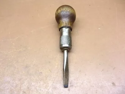 Vintage MILLERS FALLS No. 63  5” Stubby Ratcheting Screwdriver Frozen Repairable • $9.99