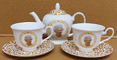 £49 • Buy HM Queen Elizabeth II 1926-2022 Tea Set Memorial Small Teapot 2 Cups 2 Saucers
