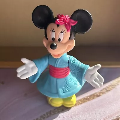 Disney Minnie Mouse Kimono Epcot Center Toy Vintage Mini Action Figure Plastic • $3