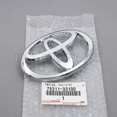 New Genuine Oem Toyota 2002-05 Front Grille Silver Emblem Badge Logo 75311-33100 • $38.07