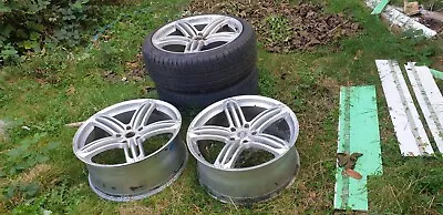 Audi Q7 R22 285 35  Inch Alloy X4 (two With Good Tyres) **Spares Or Repair** • £395