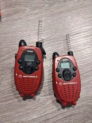 Motorola Talkabout T5200 Handheld Walkie Talkie Radio Red X2 For Parts • $9.99