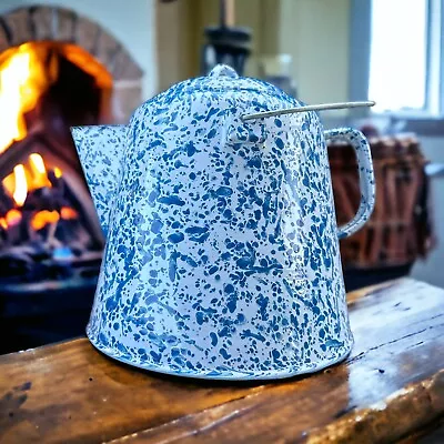 Vintage Large Blue & White Spatter/Splatter/Speckled Enamel Teapot • £43.38