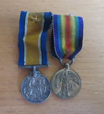 WWI  Miniature Medals Mounted War Medal And Victory • $27.13