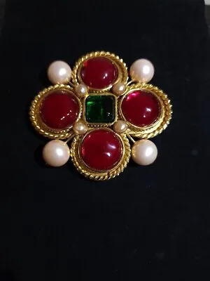 Vintage CHANEL 2 5 Red Green Gripoix And Pearl Gold Tone Pin Brooch • $2550
