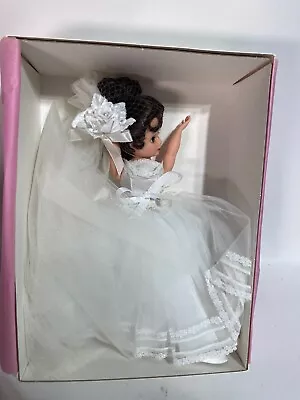 Madame Alexander Down The Aisle Brunette Bride Doll 2002 10  Tall No. 33326 • $50