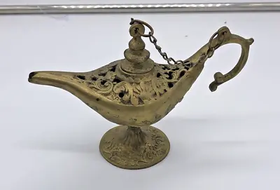 Brass Aladdin Lamp Vintage Heavy • £24.08