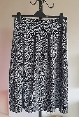 M&S Black White Zebra Print  Midi Skirt - Size 12/ 40/ M • £5.99