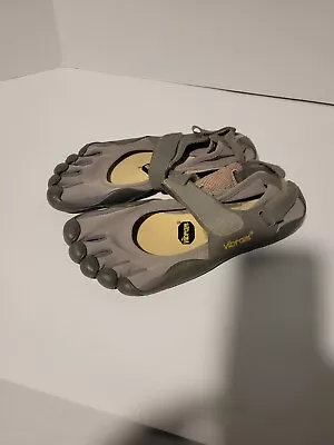 Vibram Fivefingers Size 42 (US 9-9.5) Mens • $45