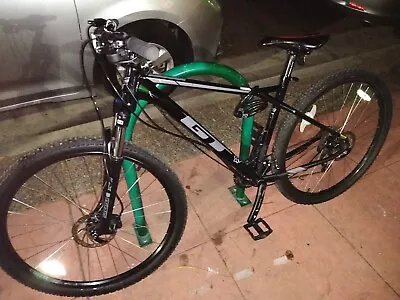 GT  Avalanche 29  Mountain Bike Black Large Frame Excellent Condition • $150