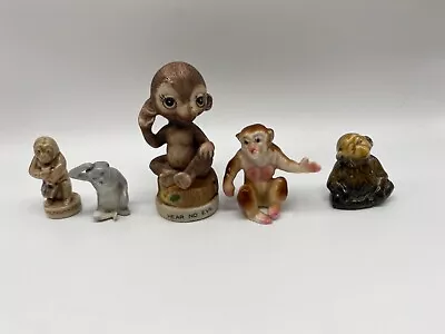 Five Vintage Ceramic Small Monkey Ornaments Inc. Two Wade Whimsies  • £8.10