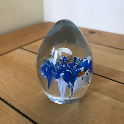 Mdina Studio Art Glass Paperweight Controlled Bubble Blue Flower Egg Signed Vtg • $25.72