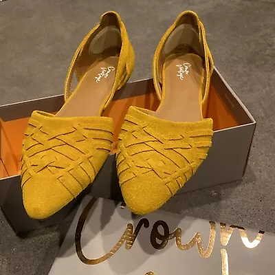 Crown Vintage Flats Women's Size 8 Shoes Roalia Woven Mustard Yellow Suede • $18.95