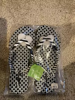 NWT Vera Bradley Woman's Midnight Paisley  Flip Flop Thong Sandals Large 9 10 • $14