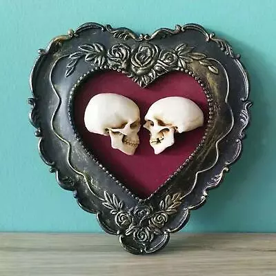 £12.71 • Buy Love Statue Skeleton Figurine Gothic Resin For Home Office Decor