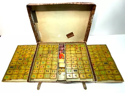 Vintage MAH JONG Butterscotch Amber BAKELITE 148 Thick Tile Chinese Set Mahjong • $600