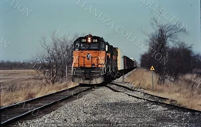 Original Slide Milwaukee Road  SD40-2 Hiawatha Unit At Free IN Dec 1984 • $5