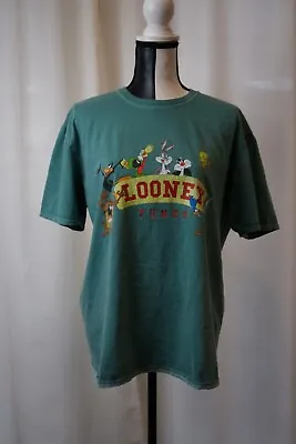 Green Warner Bros Looney Tunes T Shirt - Size M • $12.99