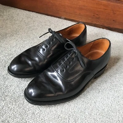 £19.99 • Buy Size 7 Sanders Made In England 100% Leather Black Dress Shoes. Good Condition.