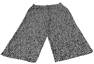 H&M Women's Wide Leg Pull On Pant Sz XL Black/White Cropped Pockets • $14.99