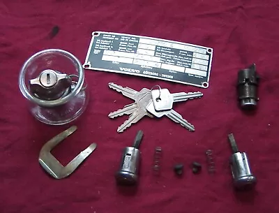 Volvo 240-260 Sedan Trunk Lock Door Locks & Glove Box Lock.  (5) Keys Fit All. • $123.16