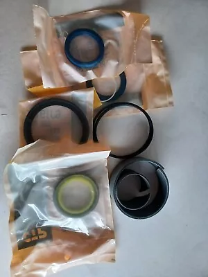 2465913 246-5913 Kit Seal Made To Fit Caterpillar • $11.52