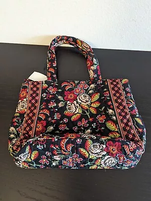 Vera Bradley Hampton Handbag In Retired Anastasia Pattern Zip Close NWT • $20
