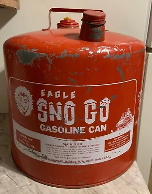 VTG. EAGLE SNO GO 6 Gallon 3-1/2 Pint Metal Gas Can Model 509 W/Screened Spout • $43.95