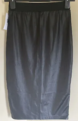 Wet Look Pencil Skirt NWOT Size M/L (small Fitting See Description) • £3