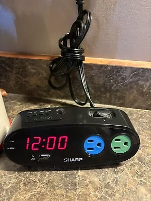 Sharp Digital Alarm Clock Multi With USB & 2 AC Electric Outlets Works • $15