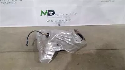 2021 Nissan Versa Exhaust Manifold Header Catalytic Converter 140e29vb0b • $650