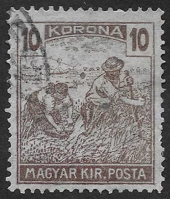 Hungary Stamp 1920-1924 Reaper - Inscription   Magyar Kir Posta  10Kr (GBX) • $1.08