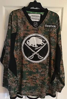 NWT Buffalo Sabres Digital Camo Jersey L Reebok Blank NHL Military • $25